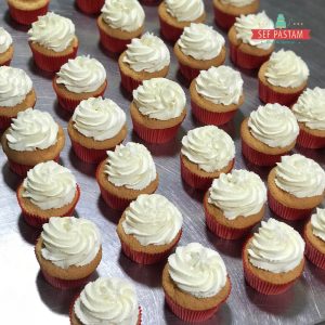 Vanilyalı Kremalı Cupcake