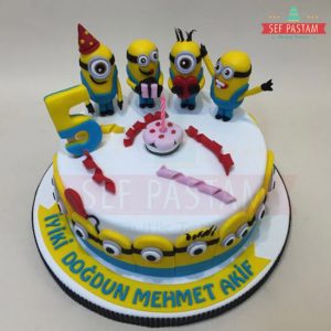 Minik Minion Pastası