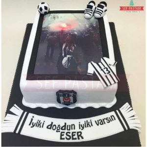 Resimli Beşiktaş Pastası