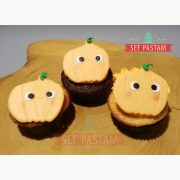 Kabak Şeklinde Cadılar Bayramı Cupcake